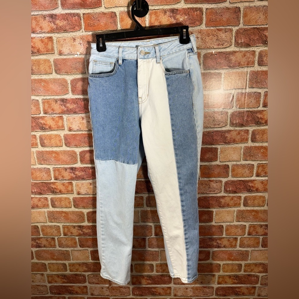 Hopper patch retro colorblock 90’s straight leg  mom Jeans sz 26 by Pac Sun